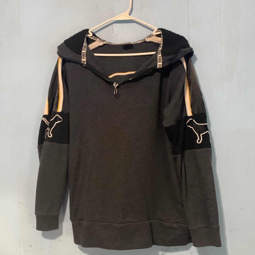 Sweater from Pink.
